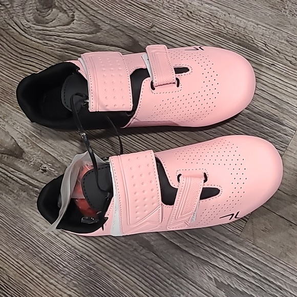 ULTIANT  Cycling Shoes Compatible with Peloton & Look Delta/SPD Cleat - Picture 2 of 4